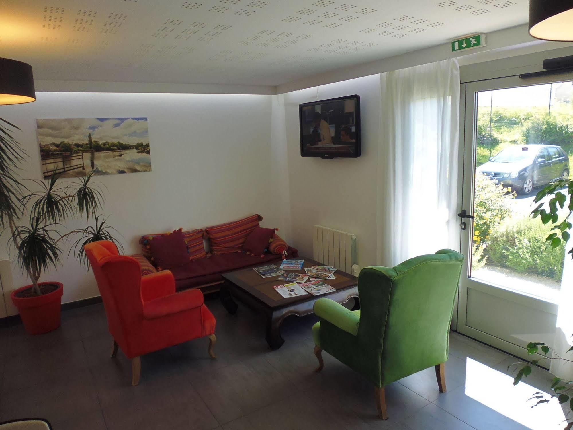 Brit Hotel Mayenne Luaran gambar
